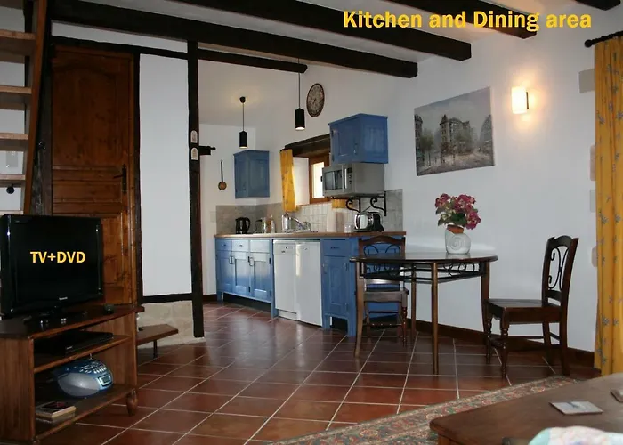 Hillside Park Dordogne بيت للعطل *