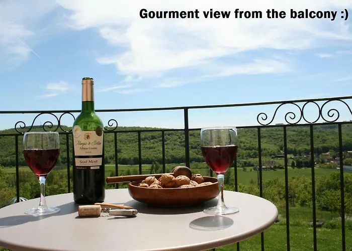 Hillside Park Dordogne Saint-Lazare